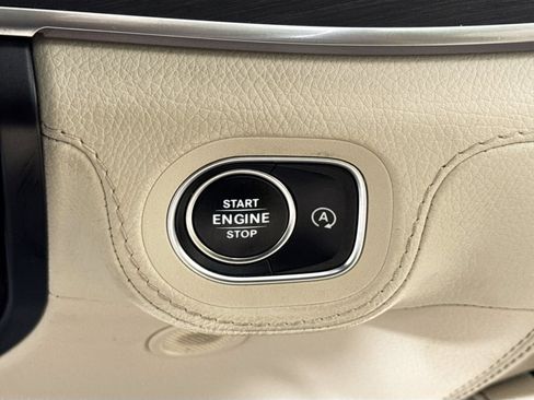 Used 2021 Mercedes-Benz GLS 580 4MATIC image 18