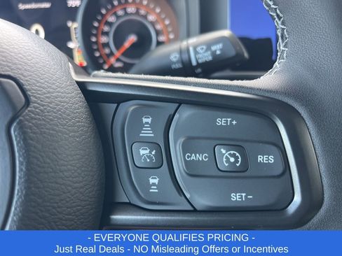 New 2025 Jeep Gladiator Rubicon image 14