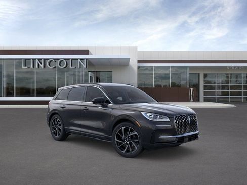 New 2025 Lincoln Corsair Grand Touring w/ Equipment Group 302A AWD/4WD image 7