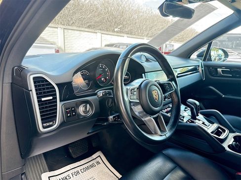 Used 2019 Porsche Cayenne image 10