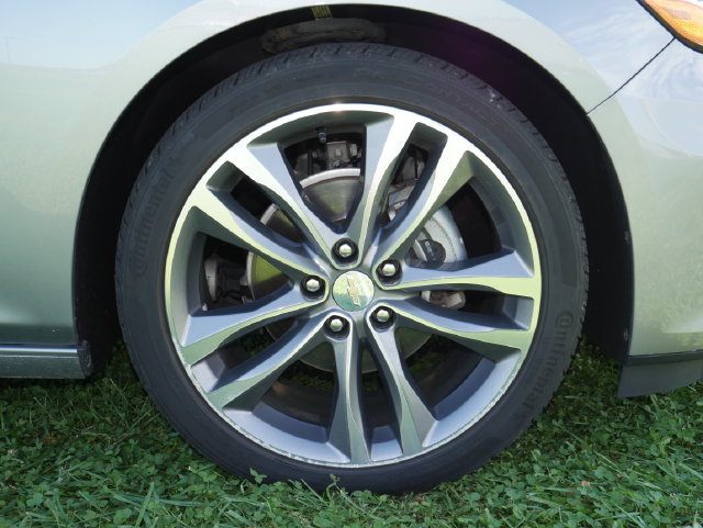 Used 2023 Chevrolet Malibu LT FWD image 13