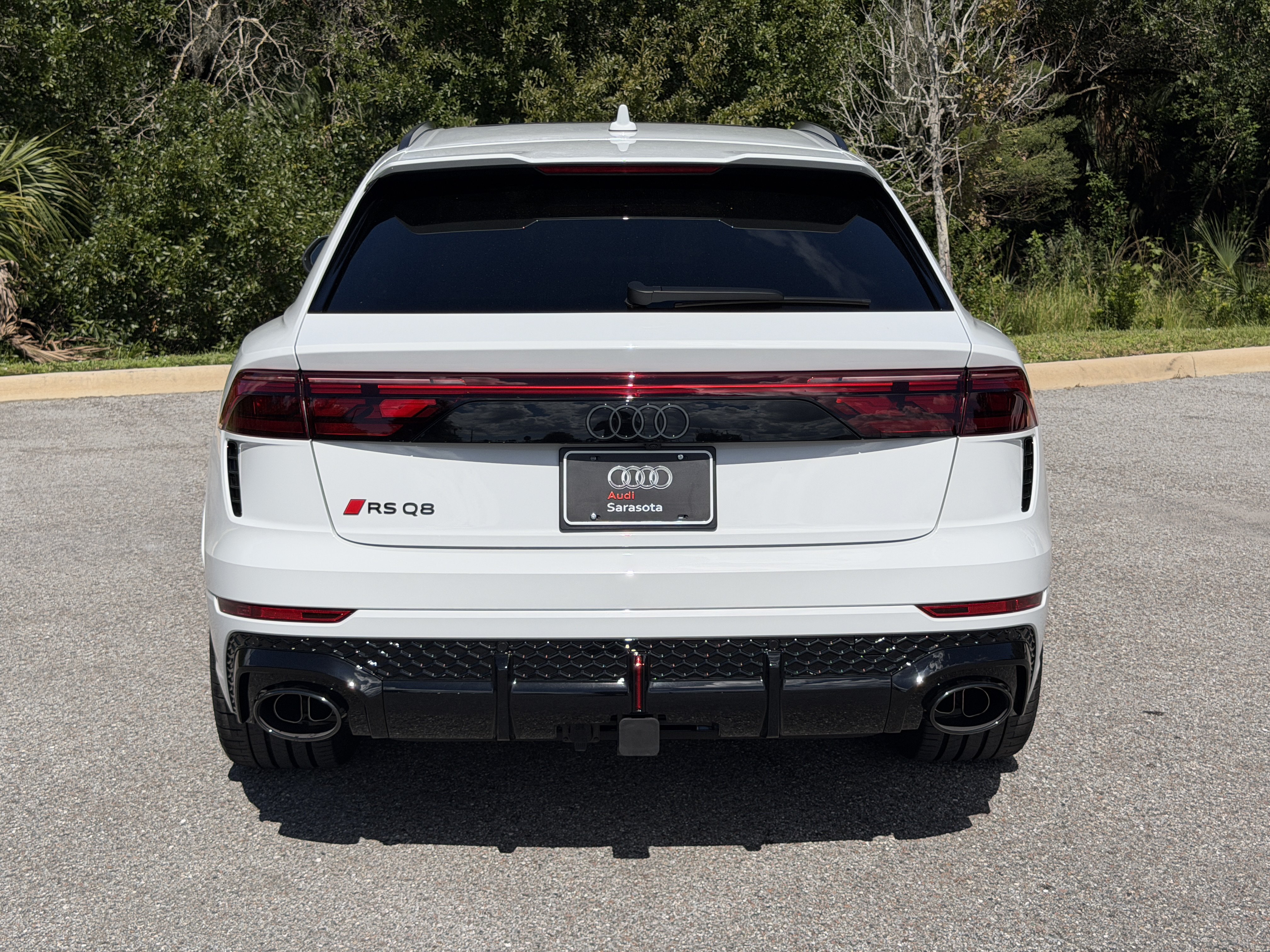 New 2027 Audi RS Q8 performance AWD/4WD image 6