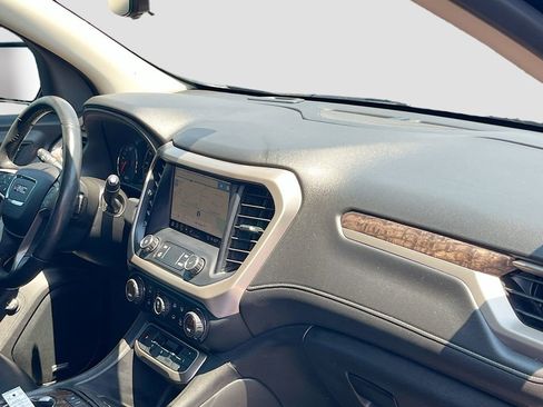 Used 2020 GMC Acadia Denali image 32