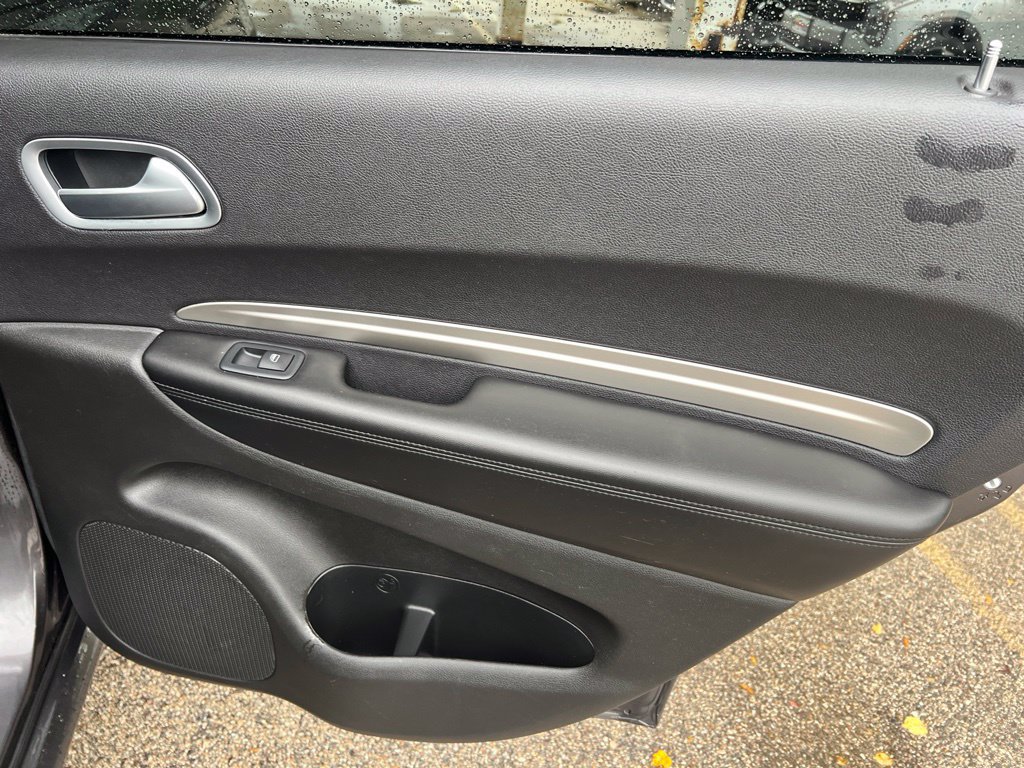 Used 2019 Dodge Durango SXT AWD/4WD image 16