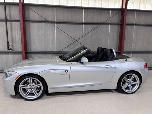 Used 2011 BMW Z4 sDrive35is RWD image 5