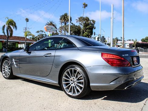 Used 2018 Mercedes-Benz SL 550 image 42