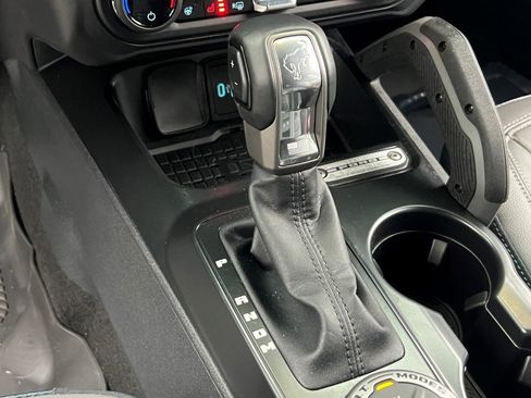 Used 2024 Ford Bronco Outer Banks image 23