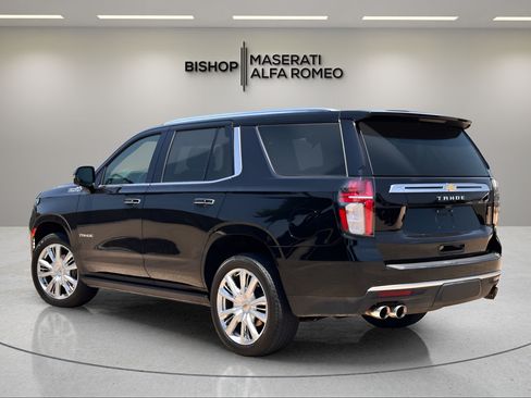 Used 2022 Chevrolet Tahoe High Country AWD/4WD image 3