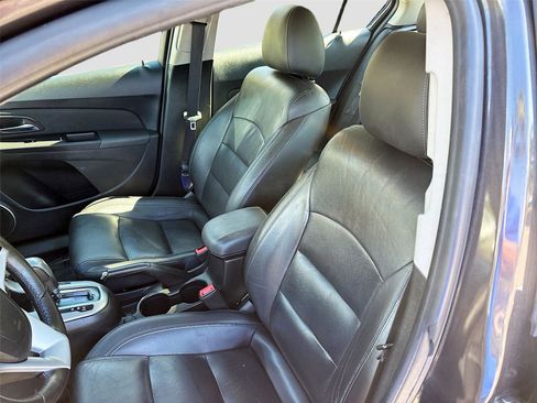 Used 2016 Chevrolet Cruze LTZ w/ Sun, Sound and Sport Package image 24