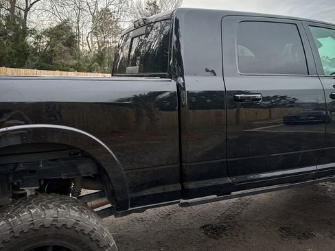 Used 2020 RAM 2500 Laramie image 14