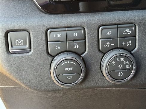 New 2026 Chevrolet Silverado 1500 High Country w/ High Country Premium Package image 24