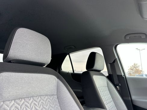 Used 2024 Chevrolet Equinox LS image 17