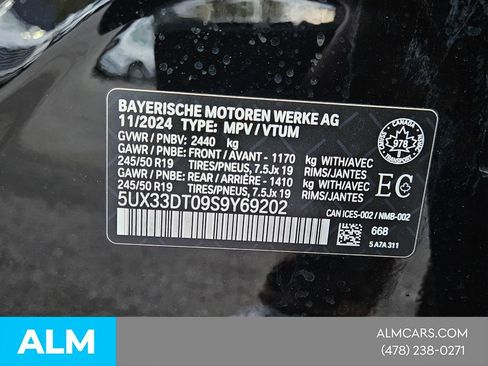 Used 2025 BMW X4 xDrive30i AWD/4WD image 12
