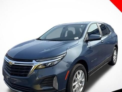 Used 2024 Chevrolet Equinox LT FWD image 1