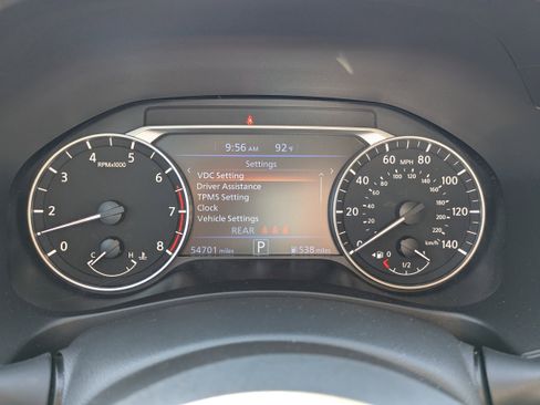 Used 2024 Nissan Altima 2.5 SV image 17