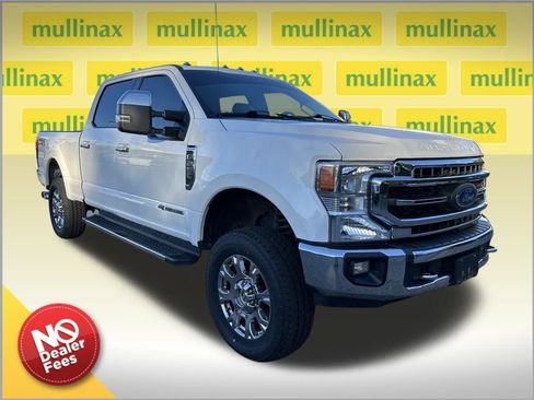 Used 2020 Ford F250 Lariat w/ Chrome Package image 1