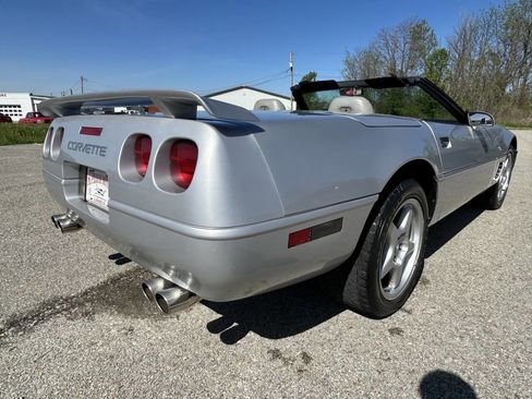 Used 1996 Chevrolet Corvette Convertible image 6