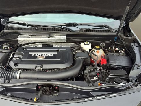 Used 2023 Cadillac XT4 Premium Luxury w/ Cold Weather Package image 11