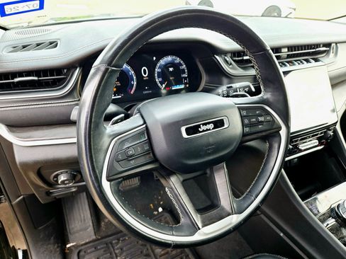 Used 2021 Jeep Grand Cherokee L Limited image 9