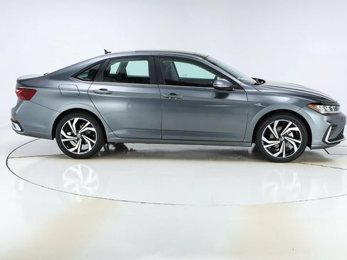 New 2026 Volkswagen Jetta SEL FWD image 10