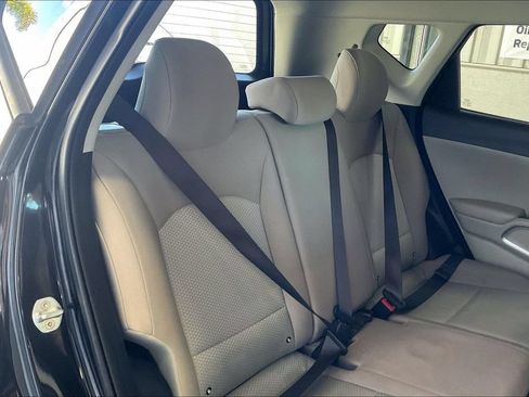 Used 2022 Kia Soul LX FWD image 19