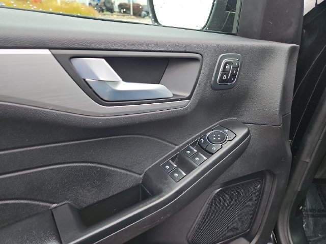 Certified 2023 Ford Escape Platinum AWD/4WD image 23