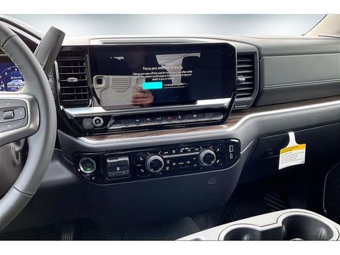 New 2026 Chevrolet Silverado 1500 LT image 6