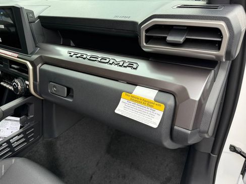 New 2025 Toyota Tacoma SR5 AWD/4WD image 16