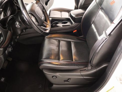 Used 2023 Dodge Durango GT image 12