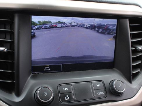 Used 2023 GMC Acadia Denali AWD/4WD image 14