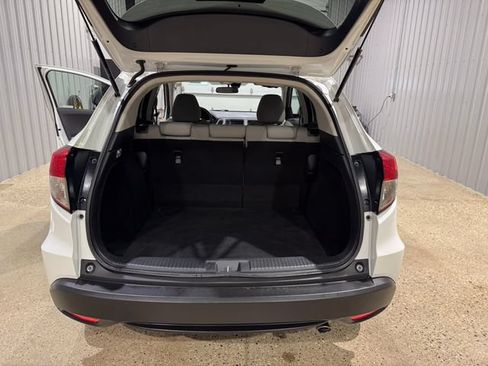 Used 2022 Honda HR-V EX image 27