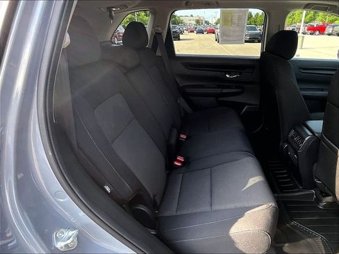 Used 2025 Honda CR-V EX image 16