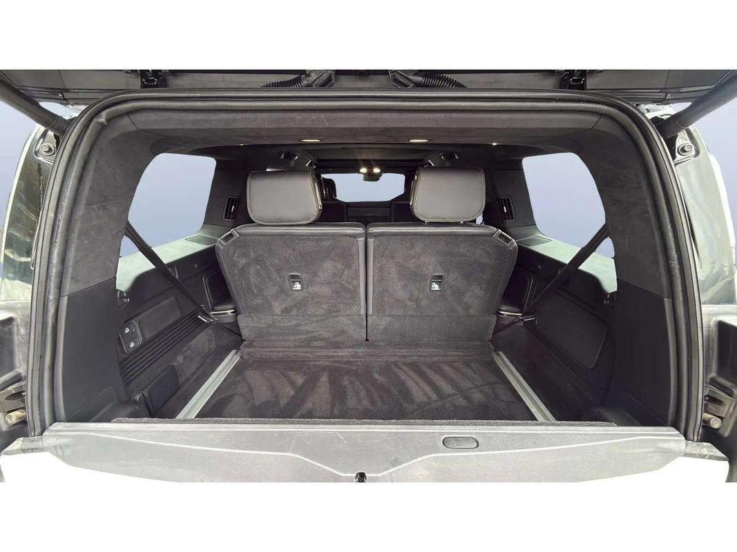 Used 2023 Rivian R1S Adventure Dual AWD/4WD image 24