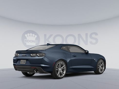 Used 2020 Chevrolet Camaro LS RWD image 4