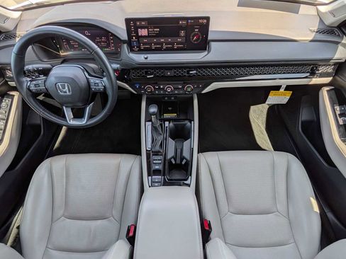 Used 2023 Honda Accord Touring image 22