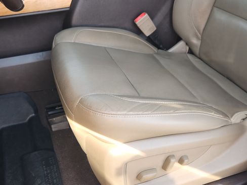 Used 2018 Chevrolet Silverado 1500 LTZ w/ Texas Edition AWD/4WD image 24
