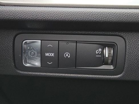 New 2026 Chevrolet Traverse LT w/ Driver Confidence Package image 11