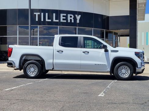 Used 2022 GMC Sierra 1500 Pro w/ Pro Value Package AWD/4WD image 1