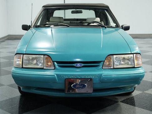 Used 1992 Ford Mustang LX image 15