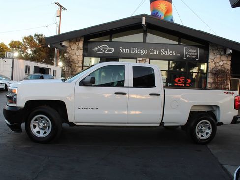 Used 2019 Chevrolet Silverado 1500 W/T AWD/4WD image 2