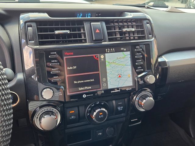 Used 2021 Toyota 4Runner TRD Off-Road Premium w/ Moonroof Package AWD/4WD image 19