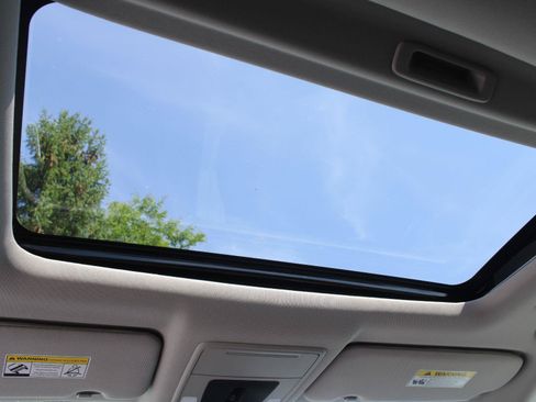 Used 2024 Honda CR-V EX image 13