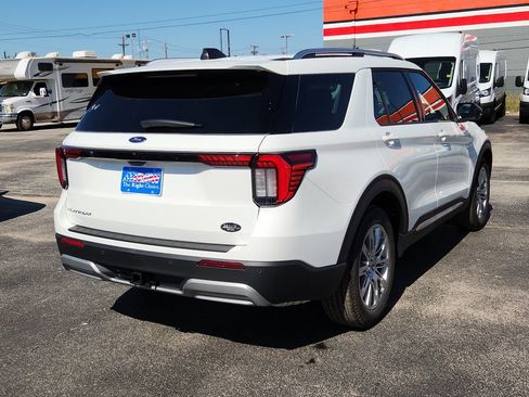 New 2026 Ford Explorer Platinum RWD image 11