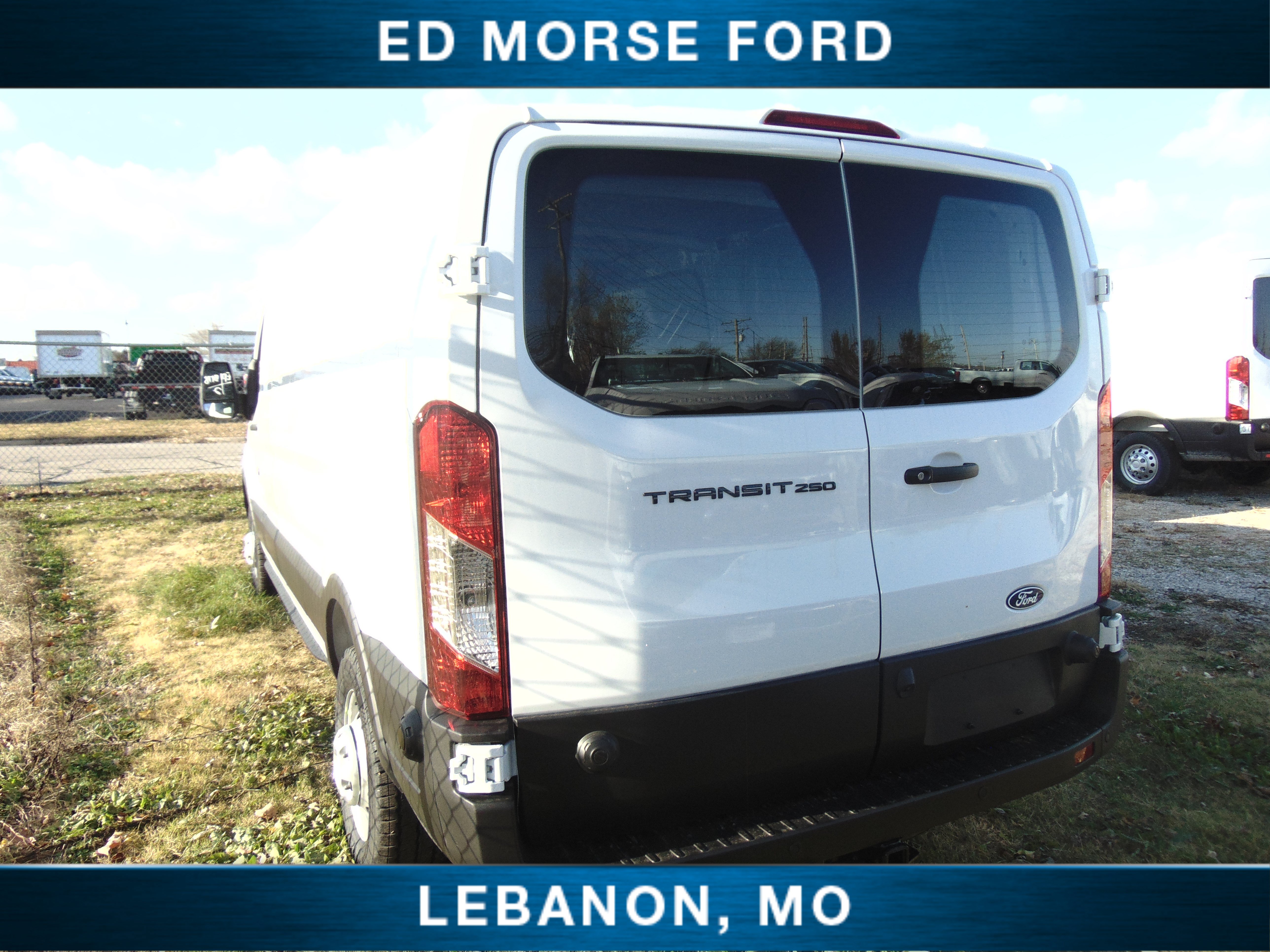 New 2026 Ford Transit 250 Low Roof w/ Exterior Upgrade Package RWD image 7