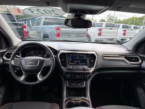 Certified 2023 GMC Acadia AT4 AWD/4WD image 12