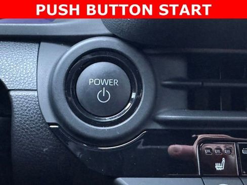 Used 2025 Toyota Crown Signia image 28