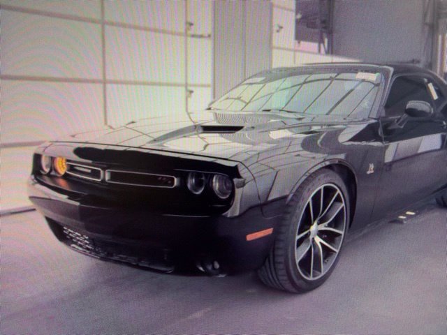 Used 2015 Dodge Challenger R/T Scat Pack w/ Leather Interior Group RWD image 3