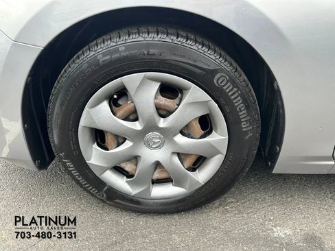Used 2015 MAZDA MAZDA3 i SV FWD image 24