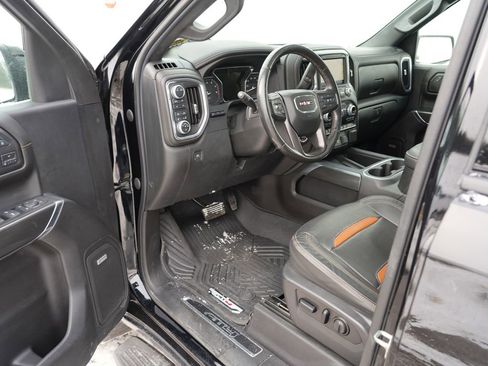 Used 2020 GMC Sierra 1500 AT4 w/ AT4 Premium Package image 14