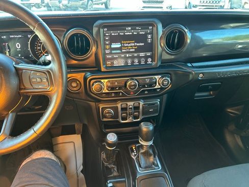 Used 2023 Jeep Wrangler Unlimited Sport AWD/4WD image 21